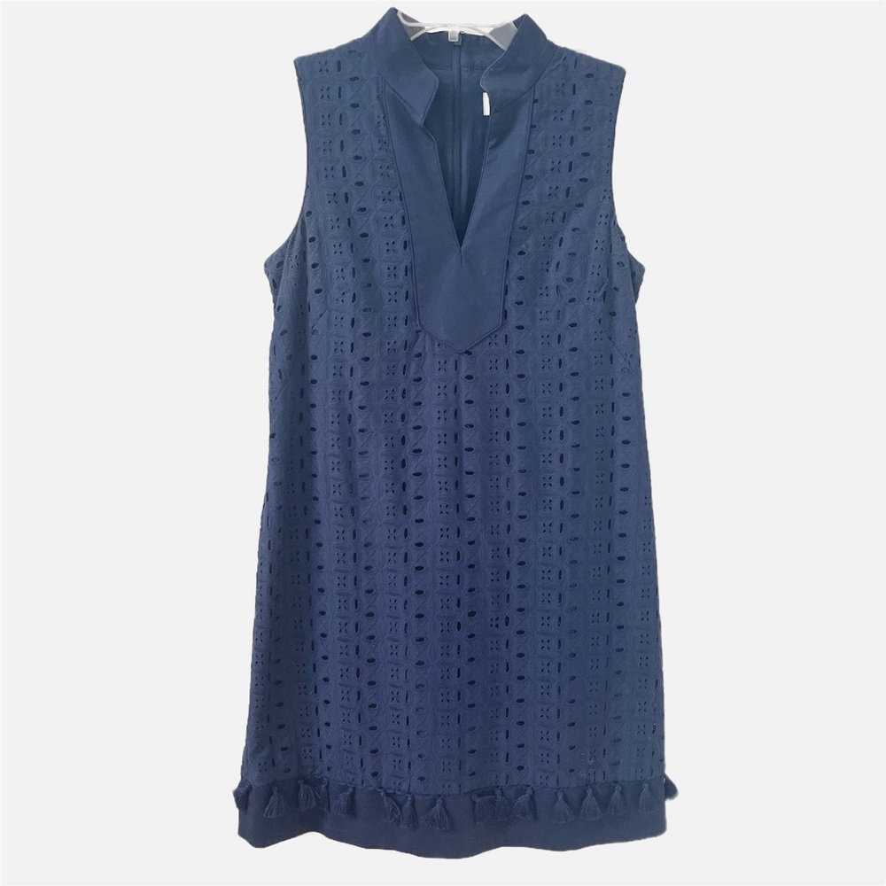 Eliza J Navy Sleeveless Shift Dress